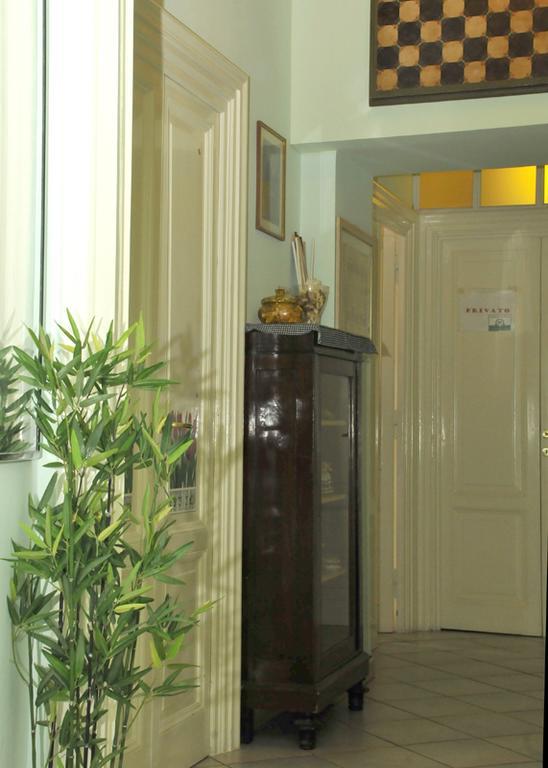 B&B Orti Di Trastevere Rom Exteriör bild
